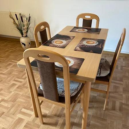 Appartement Mit Blick Auf Schloss Herkules Parkplatz Kostenlos Cassel