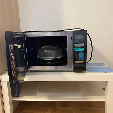 Mit Blick Auf Schloss Herkules Parkplatz Kostenlos Apartment *